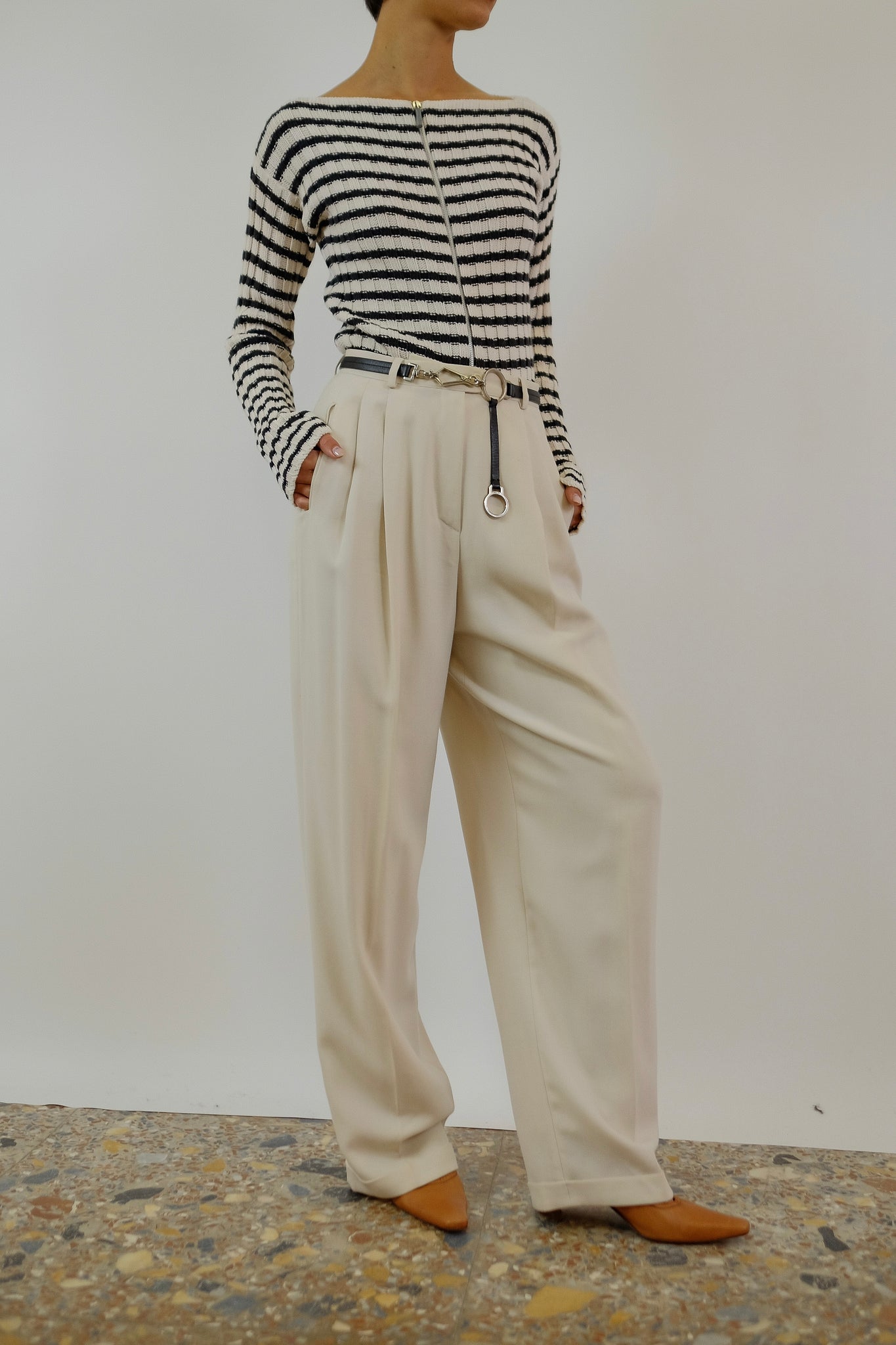 EARLY EMPORIO ARMANI PLEAT PANTS IN PASTEL CREAM