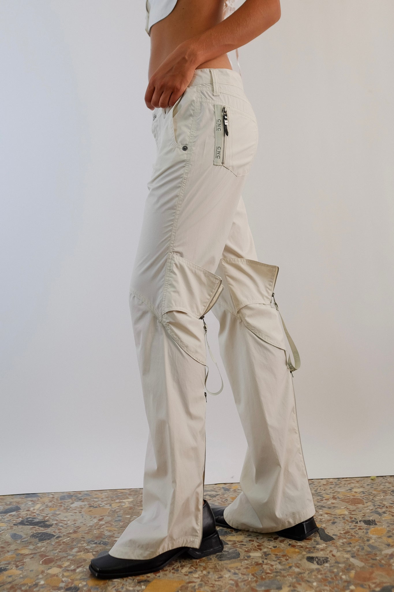 CNC NYLON ZIPPER PANTS
