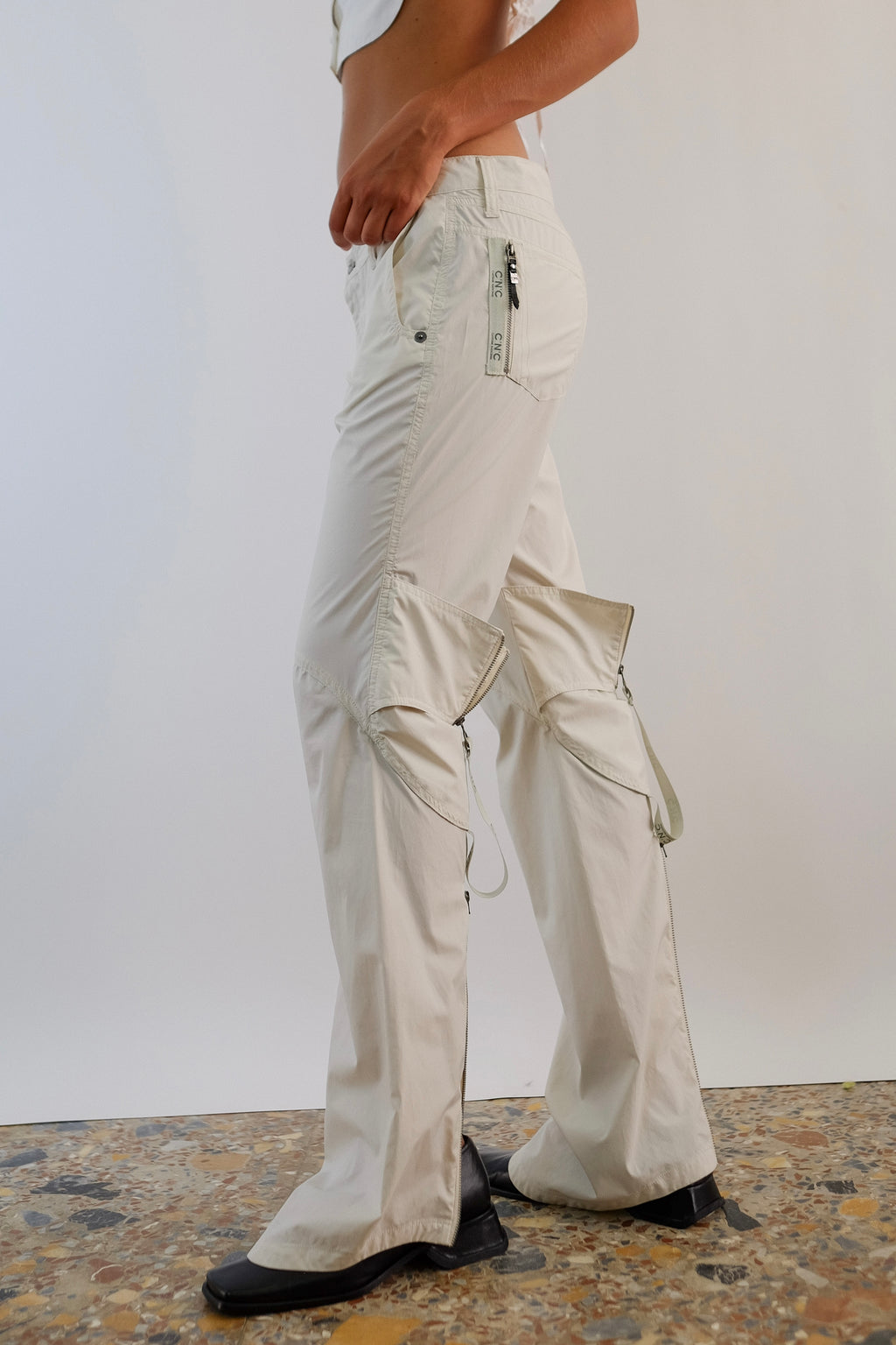 CNC NYLON ZIPPER PANTS