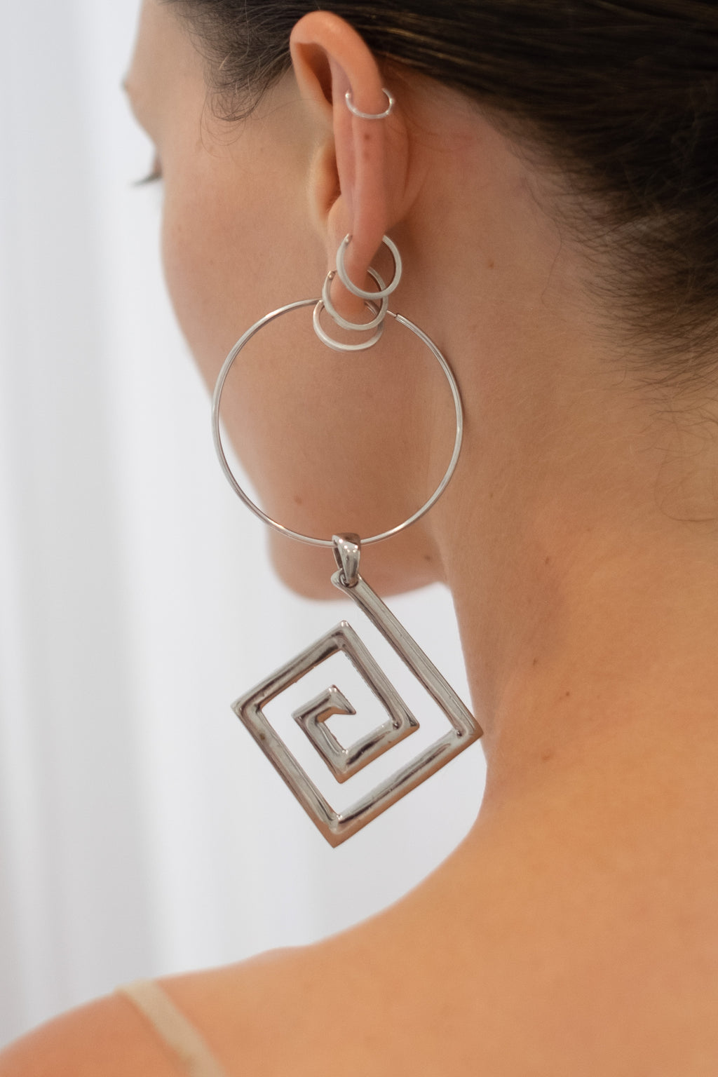 KASSIOPI KEY EARING BY A COLLECTION AVAILABLE TO ORDER